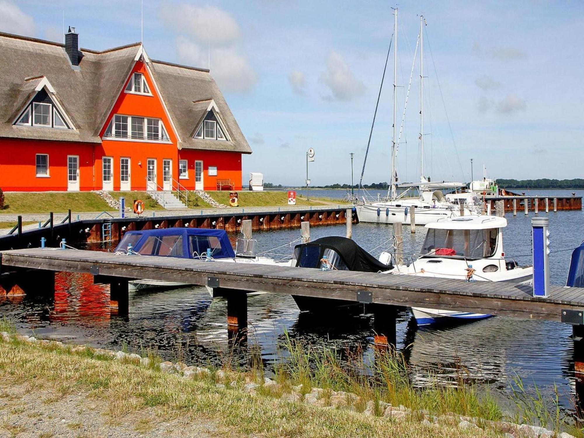 Ferienhaus Lotsenhaus Am Breetzer Bodden In Vieregge Exteriér fotografie